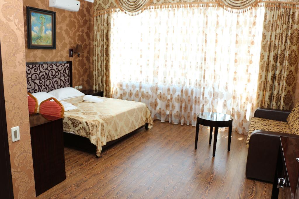 Rosa Del Viento Hotel Tuapse Ngoại thất bức ảnh